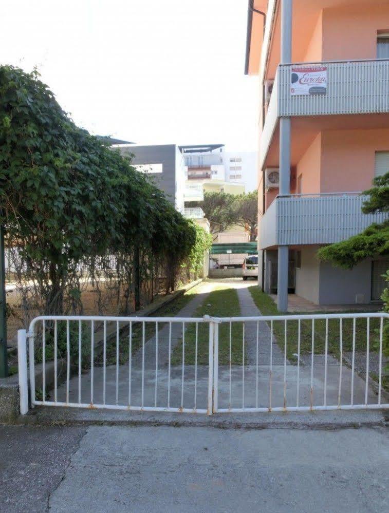 Stiria Appartement Lignano Sabbiadoro Buitenkant foto
